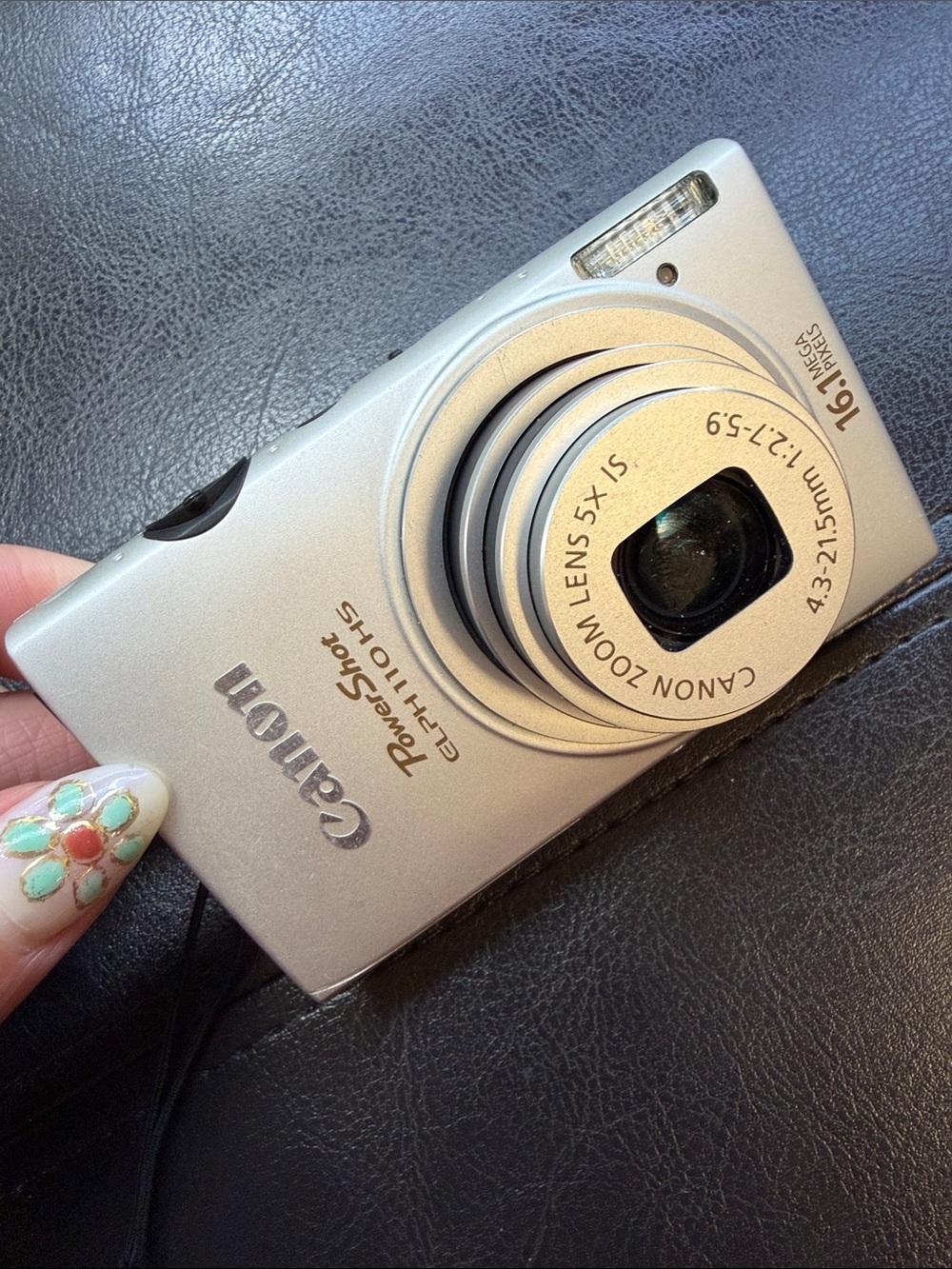 Canon Powershot ELPH 110HS Silver Compact Digital Camera with 5x Zoom